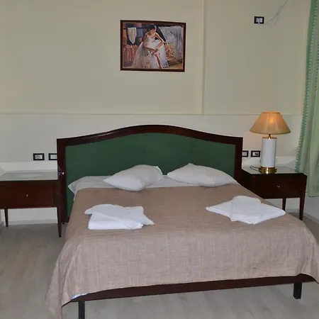 Cajupi ホテル ジロカストラ