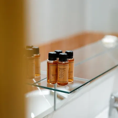 Cajupi ジロカストラ