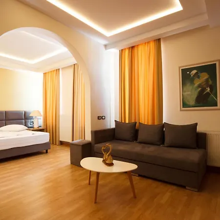 Cajupi Hotel 4*