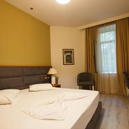 Hotel Cajupi Gjirokaster