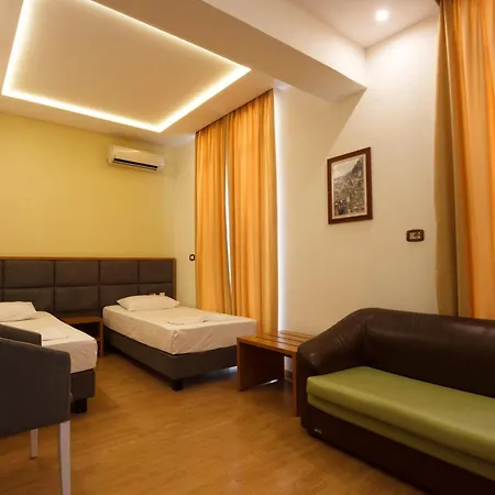 Cajupi 4* Gjirokastër