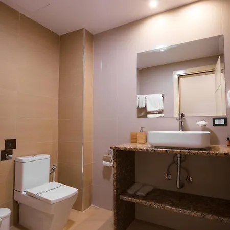 Cajupi 4* Gjirokaster