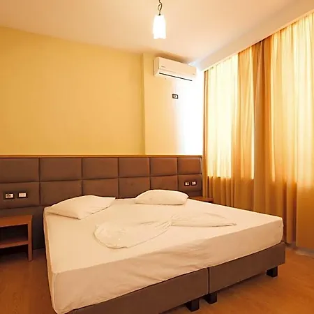 Cajupi Hotel 4*