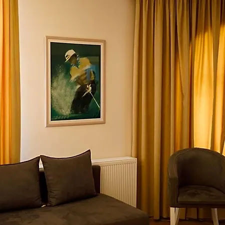 Cajupi 4* Gjirokastër