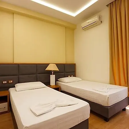 Hotel Cajupi 4*