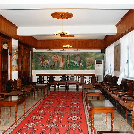 Cajupi Hotel Gjirokastër