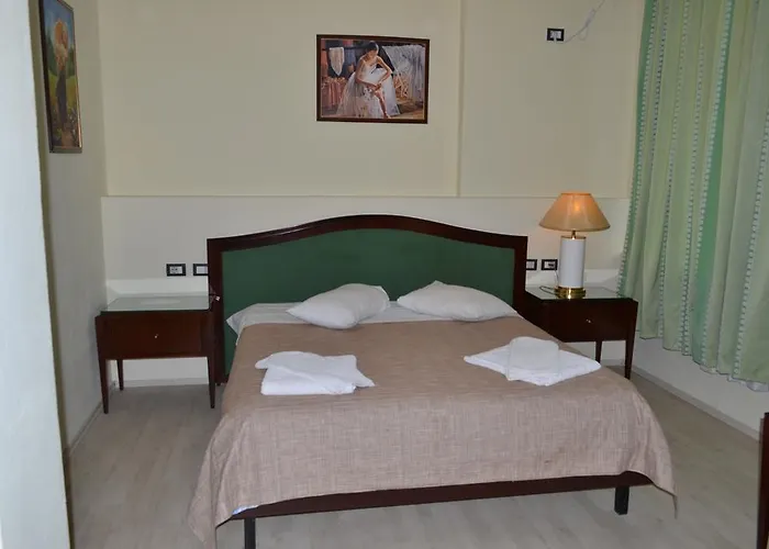 Cajupi Hotel Gjirokastër