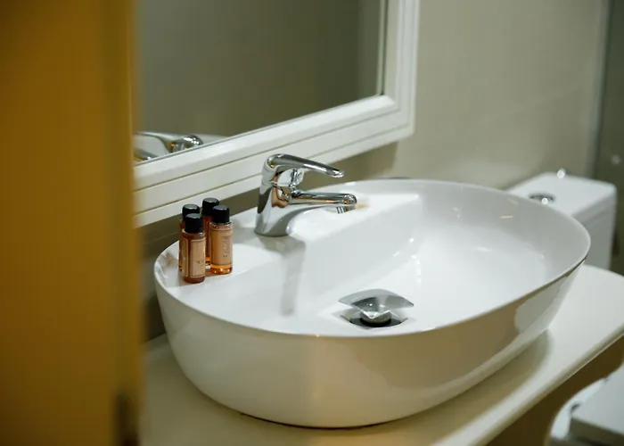 Cajupi Hotel Gjirokastër