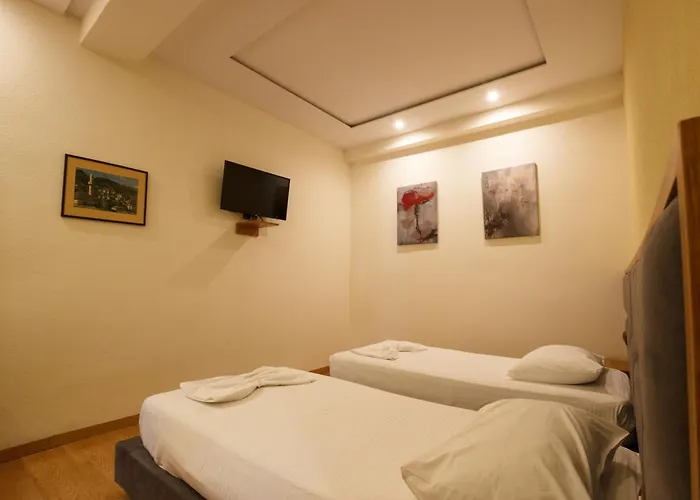 Cajupi Hotel Gjirokastër